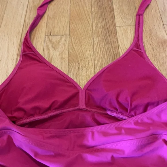 Assets by Spanx by Sara Blakely  one piece swim suit  dress size 6 - Picture 4 of 6